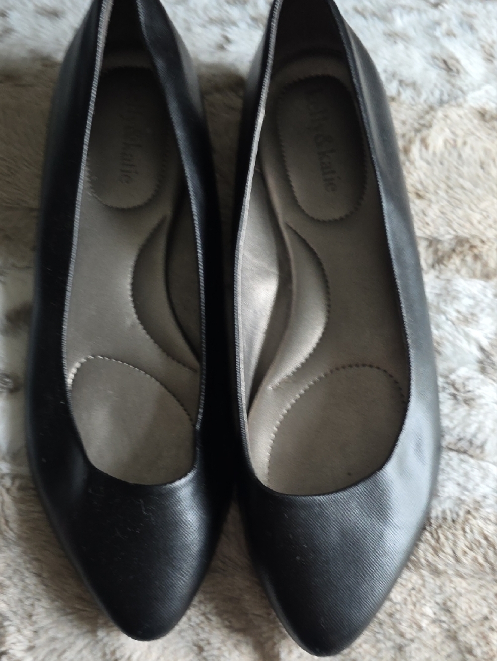 Kelly & Katie Black Pointed-Toe Slip-On Flats - Picture 4 of 7